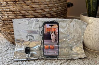 I attempted constructing a cellphone sign booster with aluminum foil (this is the way it went)