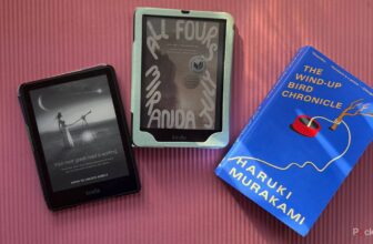 Why I maintain my Kindle in airplane mode (and it is best to too)