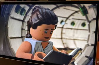 LG’s good monitor swing was the lifesaver I did not know I wanted