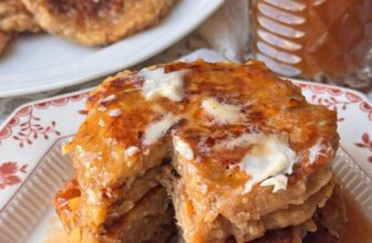 Do-it-yourself Apple Pancakes with Candy Apple Syrup (Simple Recipe)