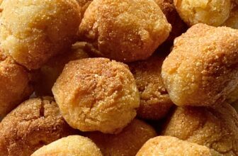 Grandma’s Scorching Water Cornbread (Crispy Exterior, Gentle Inside)